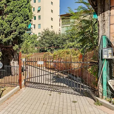 Apartment Terrace And Garage Florenz